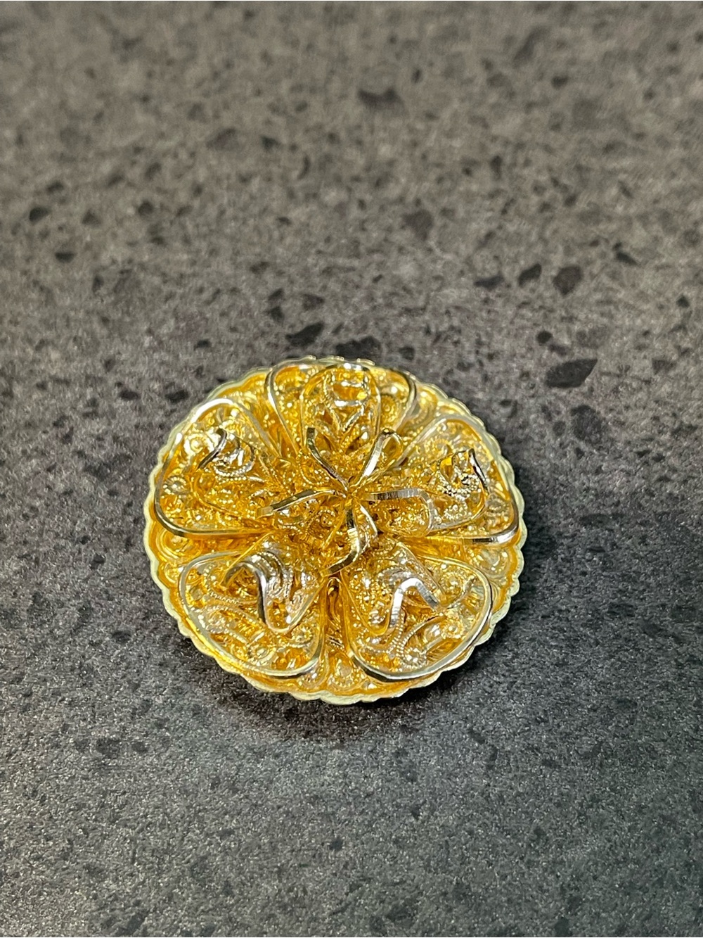 Vintage Western Germany Gold & Silver Tone Filigree Scarf Clips – Set of 2